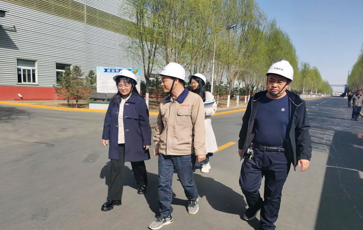 察右前旗委常委、政府副旗長(zhǎng)馬建波蒞臨公司調(diào)研指導(dǎo)工作